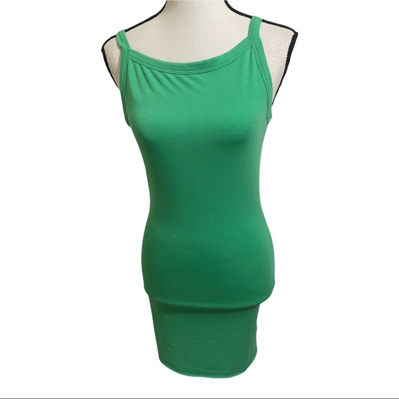 Sky to moon fitted dress size large. Open low back. Square front neck green LG - Picture 2 of 11